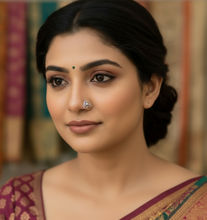 Load image into Gallery viewer, Triangle Screw 6mm sterling Silver nosepin