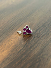 Load image into Gallery viewer, Four Stone Screw sterling Silver nosepin