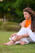 Load image into Gallery viewer, Black Handmade wax Thread Macrame Anklet