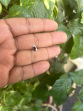 Load image into Gallery viewer, Black nosepin