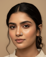 Load image into Gallery viewer, Frog 9mm x 8 mm Screw sterling Silver 92.5 nosepin