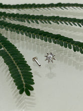 Load image into Gallery viewer, Flower Stone Screw sterling Silver 92.5 nosepin 7mm