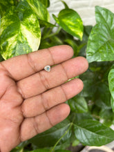 Load image into Gallery viewer, Handmade 6mm sterling silver 92.5 screw nosepins with semiprecious stones