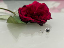 Load image into Gallery viewer, Handmade 9mm Screw sterling Silver 92.5 nosepin