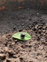 Load image into Gallery viewer, Black nosepin