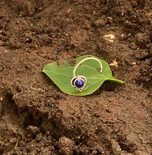 Load image into Gallery viewer, Aish Sterling silver 92.5 Wire Nosepin