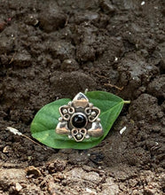 Load image into Gallery viewer, Nurjahan Handmade 12mm Screw sterling Silver nosepin