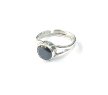 Load image into Gallery viewer, Black Cut Sterling Silver Finger Rings