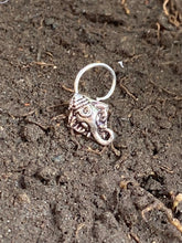 Load image into Gallery viewer, Ganesha Wire sterling silver 92.5 wire nosepin