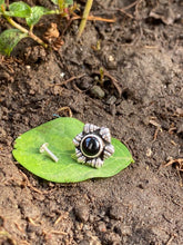 Load image into Gallery viewer, Handmade Shell Screw sterling Silver nosepin