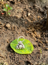 Load image into Gallery viewer, Pearl silver nosepins