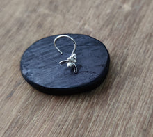 Load image into Gallery viewer, Sterling silver 92.5 wire nosepin ANARO FASHIONS