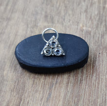 Load image into Gallery viewer, Triangle Sterling Silver 92.5 Wire Nosepin with Semi precious stones ANARO FASHIONS