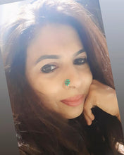 Load image into Gallery viewer, Flower Sterling Silver Nosepin with semiprecious stones ANARO FASHIONS