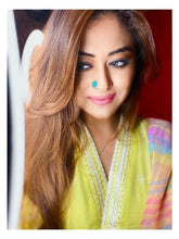 Load image into Gallery viewer, Flower Sterling Silver Nosepin with semiprecious stones ANARO FASHIONS