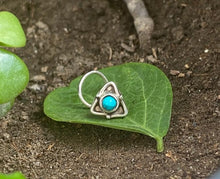 Load image into Gallery viewer, Handmade Triangle sterling silver 92.5 Wire Nosepin