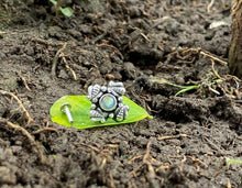 Load image into Gallery viewer, Handmade Screw sterling Silver nosepin