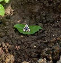 Load image into Gallery viewer, Reva sterling Silver screw 92.5 nosepin