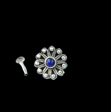 Load image into Gallery viewer, silver screw nosepins