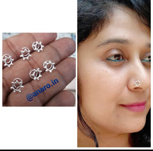 Load image into Gallery viewer, Flower Sterling Silver wire nosepin ANARO FASHIONS