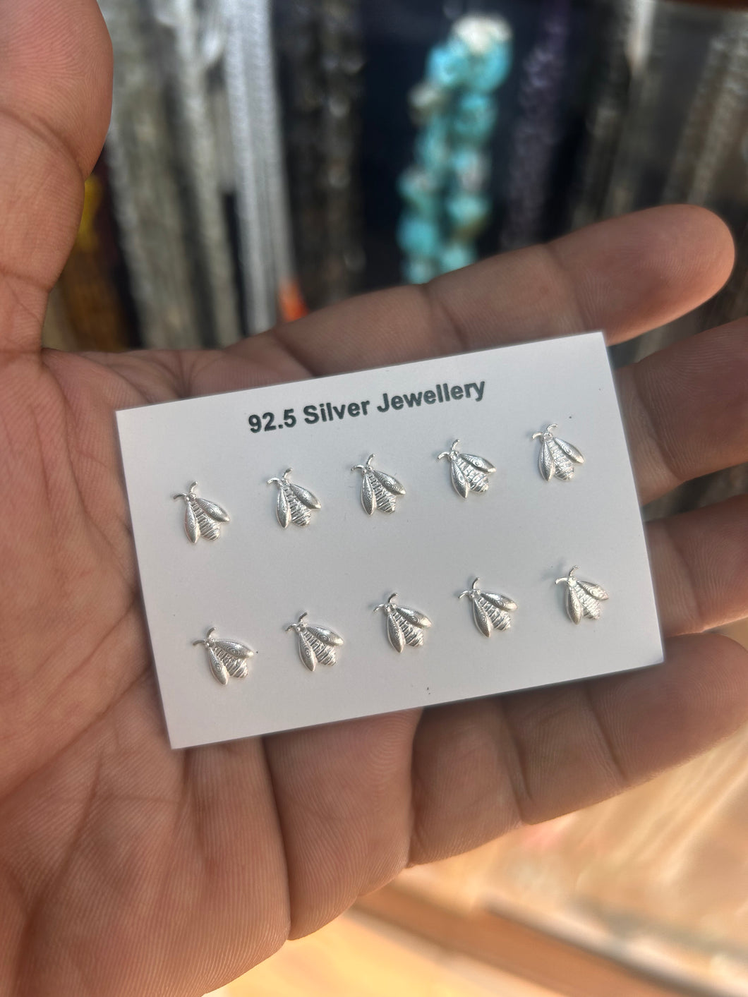 HoneyBee Screw sterling Silver nosepin