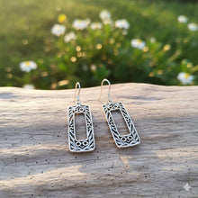 Load image into Gallery viewer, Sterling Silver 92.5 Earing
