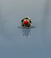 Load image into Gallery viewer, Handmade 8mm  Screw sterling Silver 92.5 nosepin
