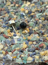 Load image into Gallery viewer, Plain Sterling silver 92.5 ballend straight nosepin for Pierced Nose
