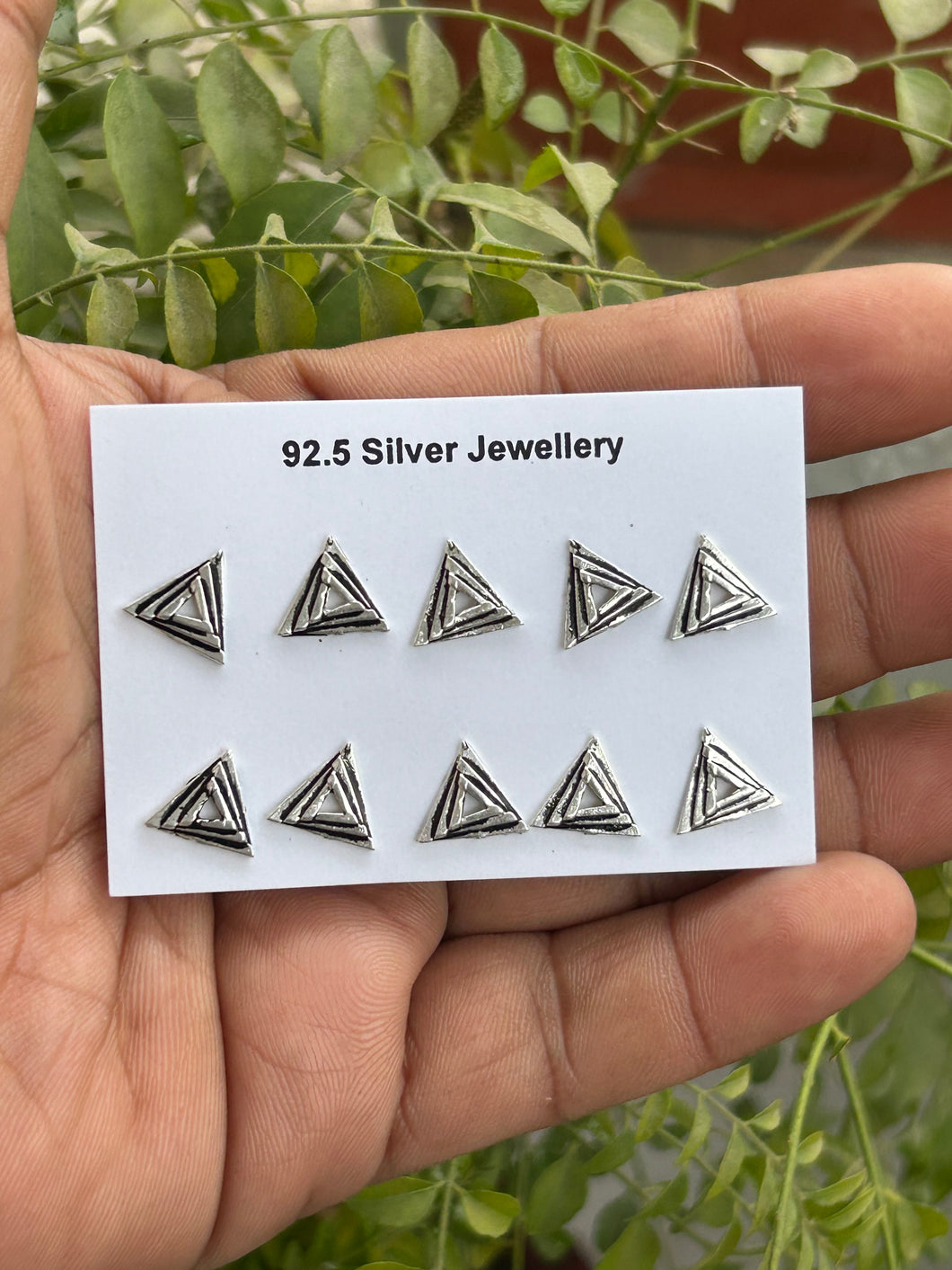 Triple triangle 11mm Screw sterling Silver nosepin