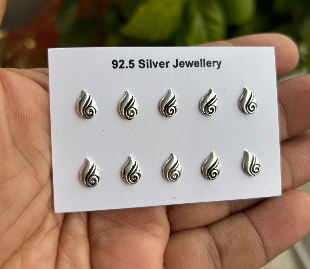 8x6mm Screw sterling Silver nosepin