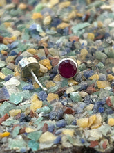 Load image into Gallery viewer, Plain Sterling silver 92.5 ballend straight nosepin for Pierced Nose
