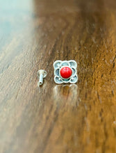 Load image into Gallery viewer, 8mm Stone Screw sterling Silver nosepin
