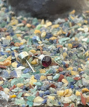 Load image into Gallery viewer, Plain Sterling silver 92.5 ballend straight nosepin for Pierced Nose
