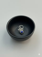 Load image into Gallery viewer, Handmade 10mm x 8mm  Wire Nosepin sterling silver 92.5
