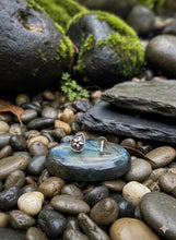 Load image into Gallery viewer, Chandrika Screw sterling Silver nosepin
