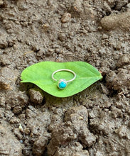 Load image into Gallery viewer, Handmade 10mm Sterling Silver 92.5 Nosering with semi-precious stones
