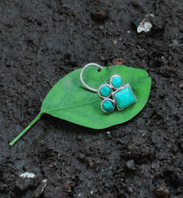 Load image into Gallery viewer, Sterling silver 92.5 four stones wire nosepins with semiprecious stones
