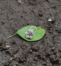 Load image into Gallery viewer, Sterling silver 92.5 four stones wire nosepins with semiprecious stones
