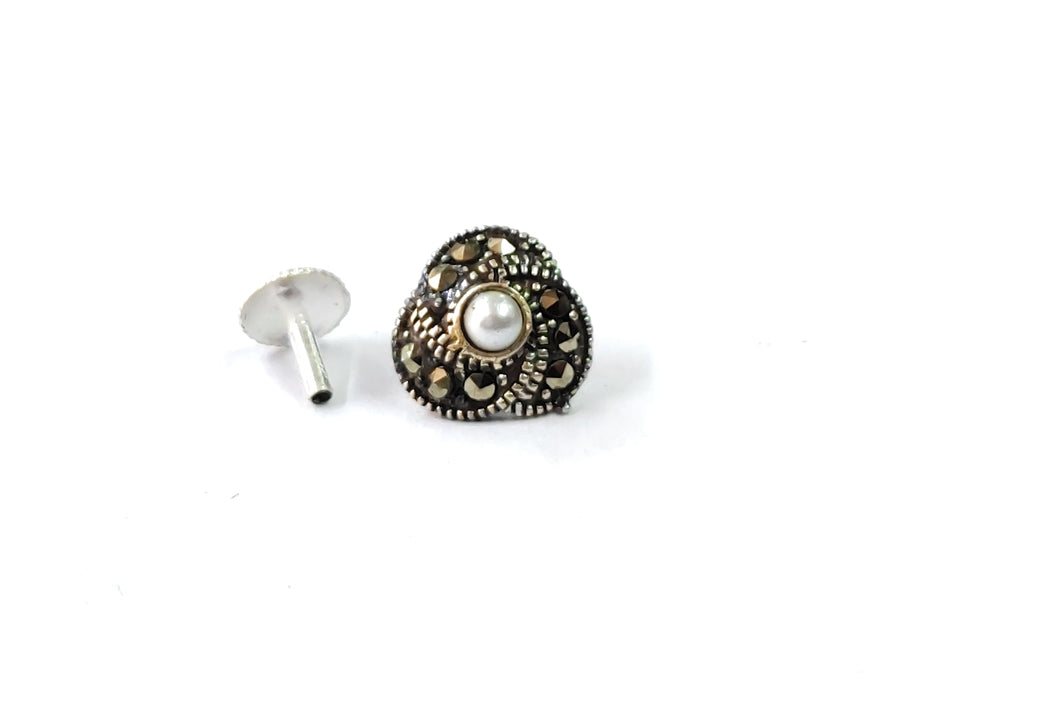 10mm Pearl Mercasite Screw sterling Silver nosepin