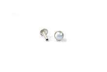 Load image into Gallery viewer, Plain Stone Screw sterling Silver nosepin
