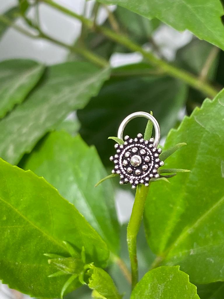 8mm flower sterling silver 92.5 wire nosepin