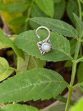 Load image into Gallery viewer, 5mm Sterling Silver 92.5 Wire Nosepin
