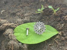 Load image into Gallery viewer, Handmade Daisy 12mm Screw sterling Silver nosepin
