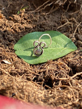 Load image into Gallery viewer, Wire sterling silver 92.5 wire nosepin
