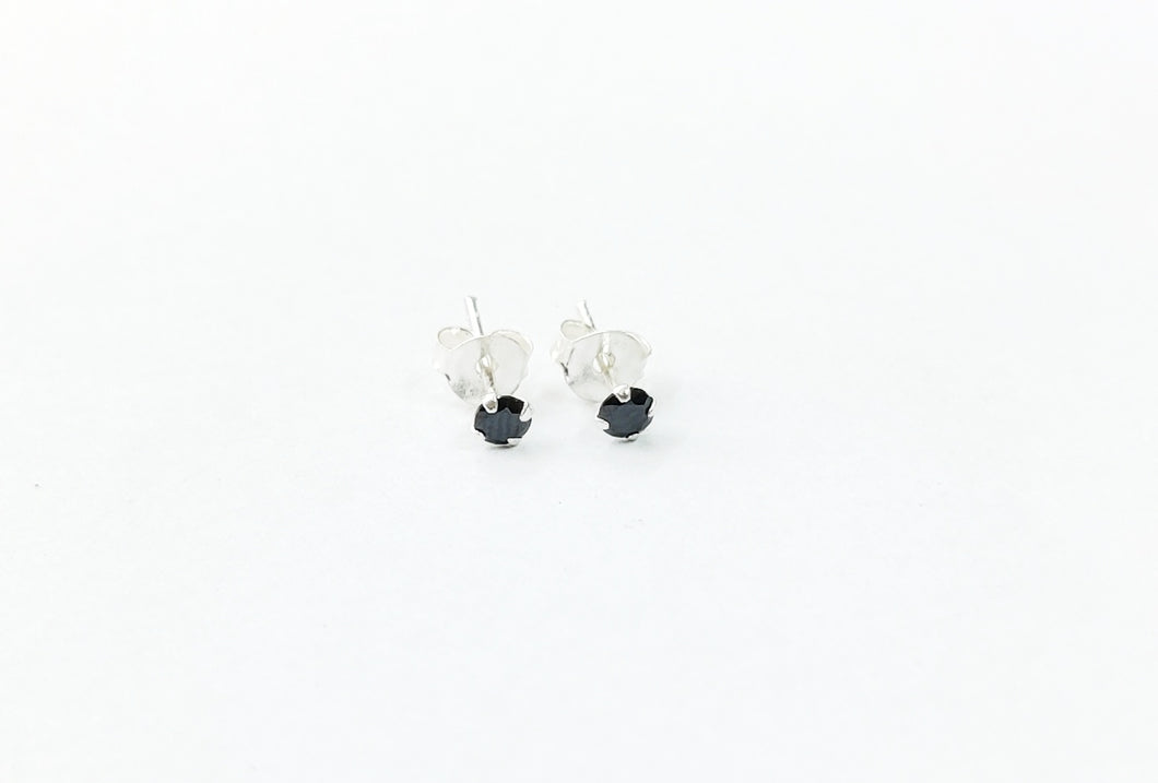 3mm Sterling silver 92.5 Zircon ear studs for upper / helix piercing ANARO FASHIONS