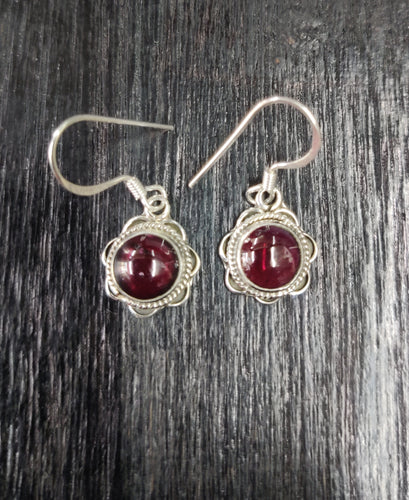 Flower  Garnet Maroon Sterling Silver 92.5 Earing ANARO FASHIONS