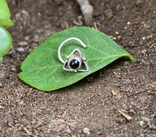 Load image into Gallery viewer, Handmade Triangle sterling silver 92.5 Wire Nosepin
