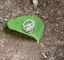 Load image into Gallery viewer, Handmade Triangle sterling silver 92.5 Wire Nosepin
