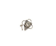 Load image into Gallery viewer, Handmade Manike Screw sterling Silver 92.5 nosepin
