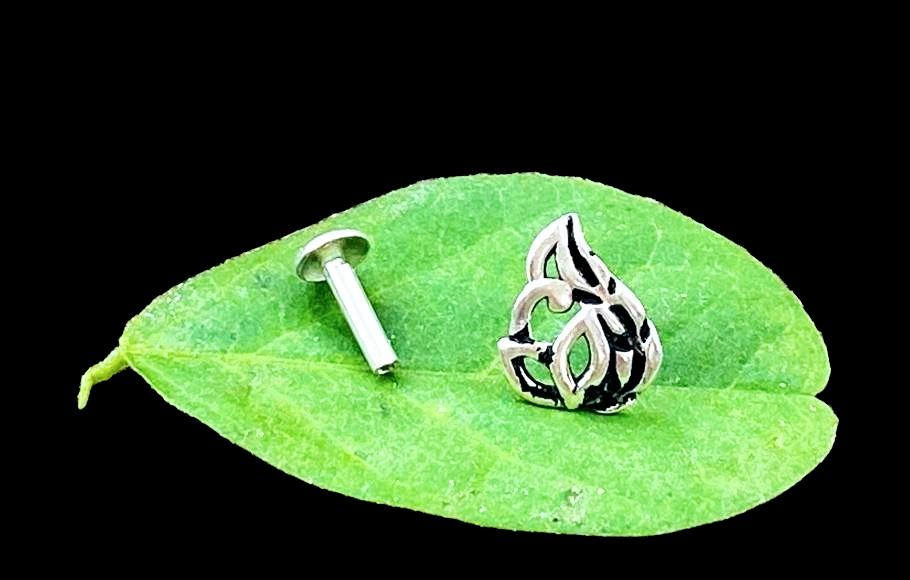 sterling Silver screw nosepin